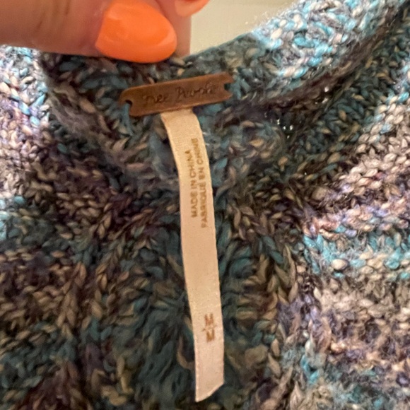 Free People Long Sleeve Sweater - Picture 2 of 10